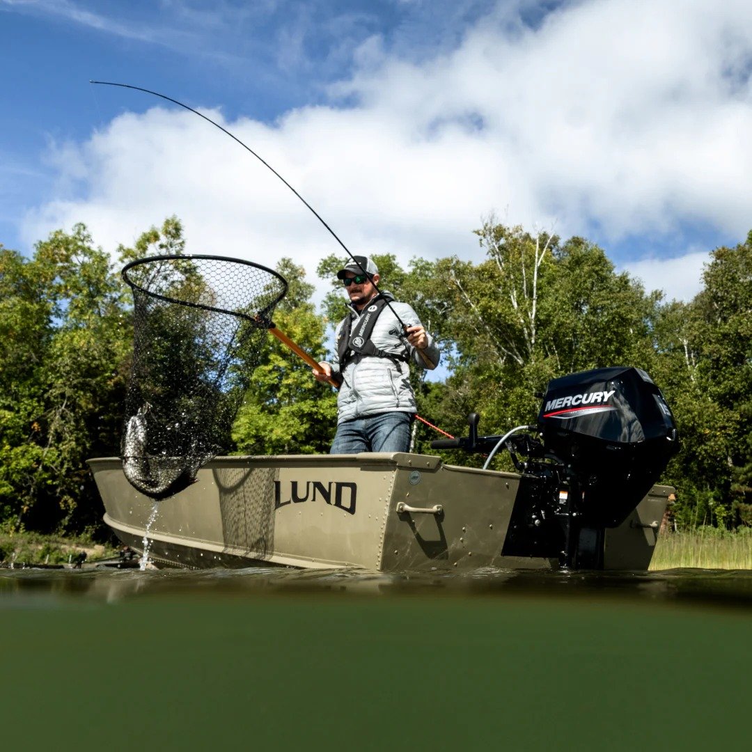 2025 Mercury 15 HP EFI 15MLH Outboard Motor - Image 3